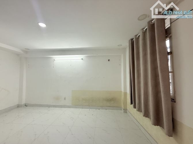 Gần cầu vượt Quang Trung, hẻm 1 sẹc, 22m2, 3 tầng, khu tiện ích đầy đủ - 4