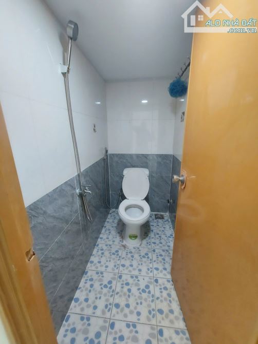 BÁN NHÀ ĐƯỜNG XE HƠI 6M – 70M² (5,7m x 12,3m), 2 TẦNG – KHU PHÂN LÔ ĐƯỜNG CẦU XÂY, QUẬN 9 - 5
