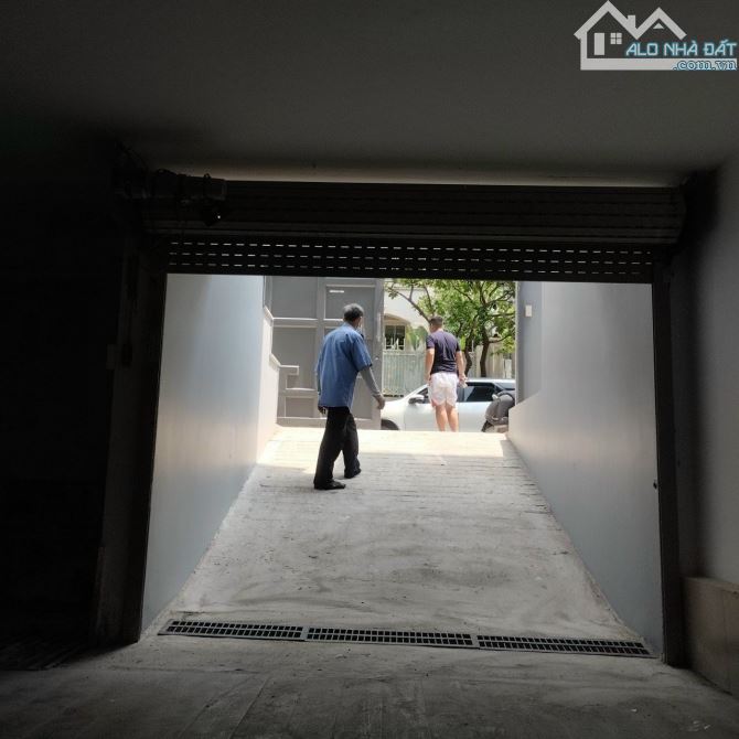 Buiding Hầm - 8 Tầng Mặt Tiền Ngay Nguyễn Văn Trỗi. DT: 6*19m - Thang Máy. Giá 40 Tỷ TL - 5