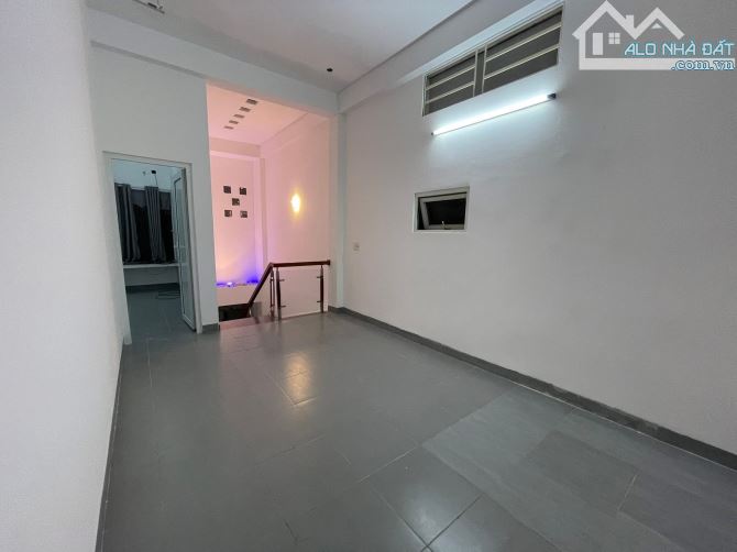 🔴 CHO THUÊ NHÀ 3 TẦNG MẶT TIỀN 5M5 GẦN ĐẠI HỌC ĐÔNG Á, KHU XÔ VIẾT NGHỆ TĨNH  • Diện tích - 5