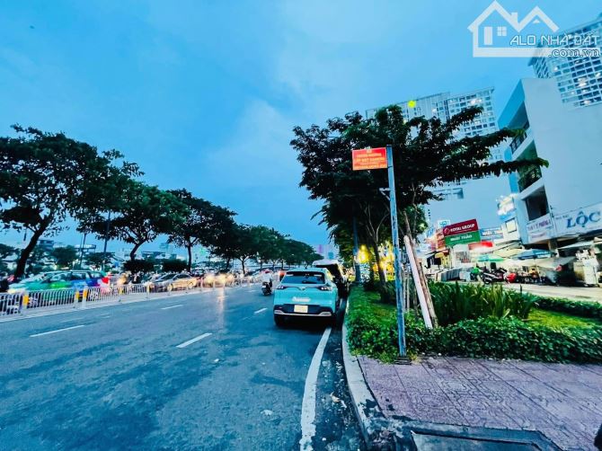 SIÊU PHẨM BẾN VÂN ĐỒN XE HƠI VI VUUU BÁN ĐẤT TẶNG NHÀ C4 TIỆN XÂY CẤT MỚI - 5
