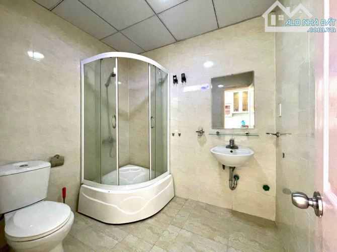 Cho thuê phòng căn hộ mường thanh 4 trần phú tầng 44 - 5