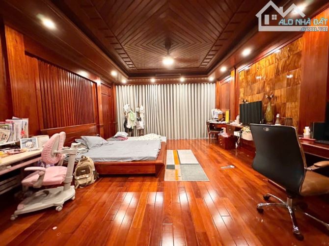 BÁN TÒA NHÀ MẶT PHỐ GIÁP NHẤT 8 TẦNG THANG MÁY- 71M2- MẶT TIỀN 4.5M- 51 TỶ 500 - 5
