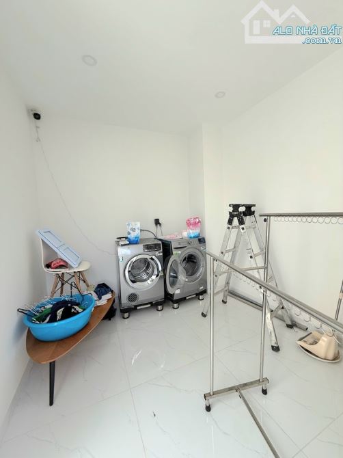 Nhà 3 tầng Khánh Hội, Quận 4, BTCT, KDC hiện hữu, hoàn công, Mình viết lại bài đăng th7 tỷ - 5