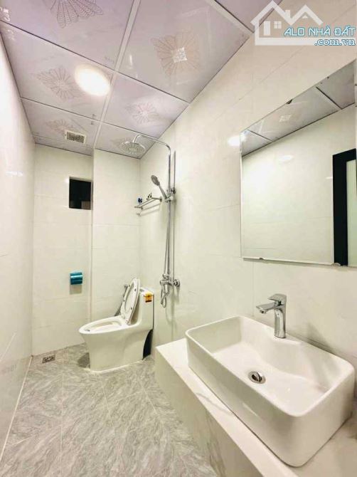 NHÀ PHỐ LÒ ĐÚC, DT 49M2, PHÂN LÔ, 3 TẦNG, GARA OTO, YÊN TĨNH, GIÁ 10 TỶ. - 5