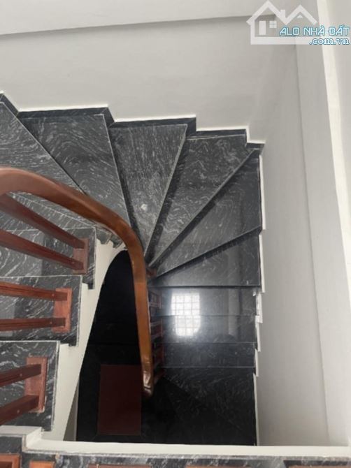 Bán nhà đường Phan Đình Giót, 34m2, ngõ rộng thênh thang, gần ô tô, nhiều tiện ích - 5