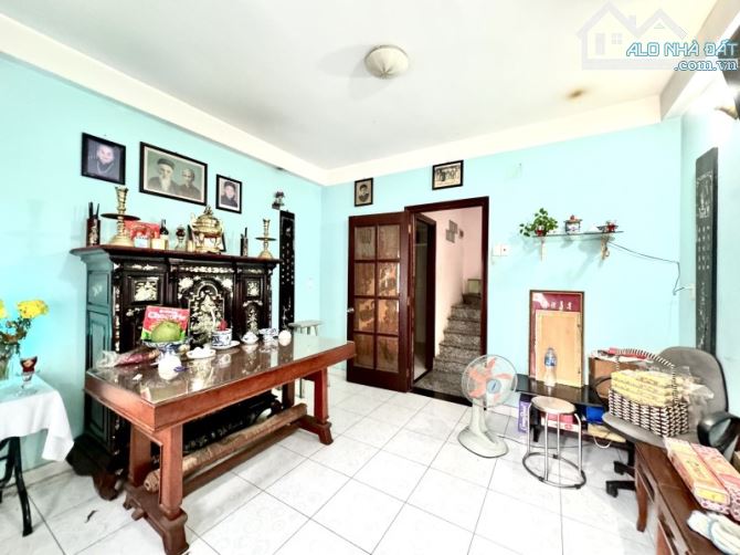 Bán gấp nhà gần mặt tiền đường Lê Văn Sỹ - 5 tầng 54m2 (3.9 x 15) sổ đẹp - Không Quy Hoạch - 5
