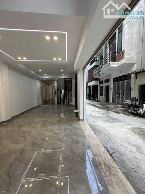 Nhà đẹp phố Sài Đồng 60X7T, lô góc, TM, ô tô tránh, Full nội thất cao cấp, giá tốt 14.2 tỷ - 5
