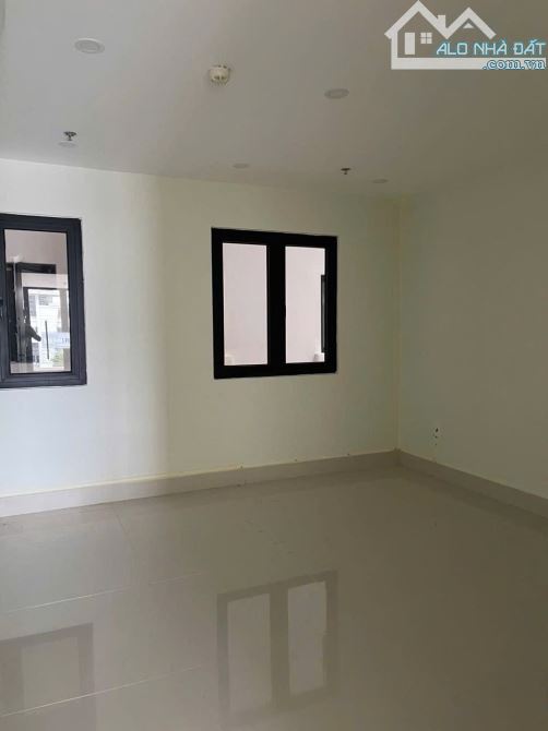🔥🔥🔥Cho thuê SHOPHOUSE 4 tầng THE MANOR CROW Mặt tiền TỐ HỮU TP HUẾ chỉ 20 triệu/tháng - 5