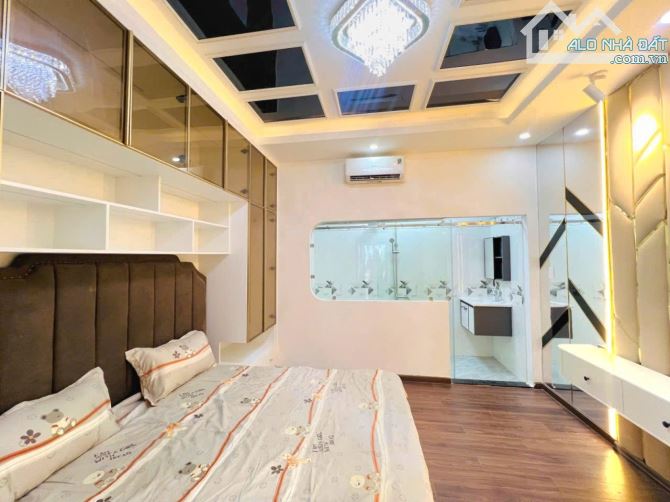 Bán Nhà Đẹp, Thang Máy, Hẻm Xe Hơi Huỳnh Thị Đồng, 80m2, 4 Tầng, Chỉ 9Tỷ 8, TT Nhà Bè - 5