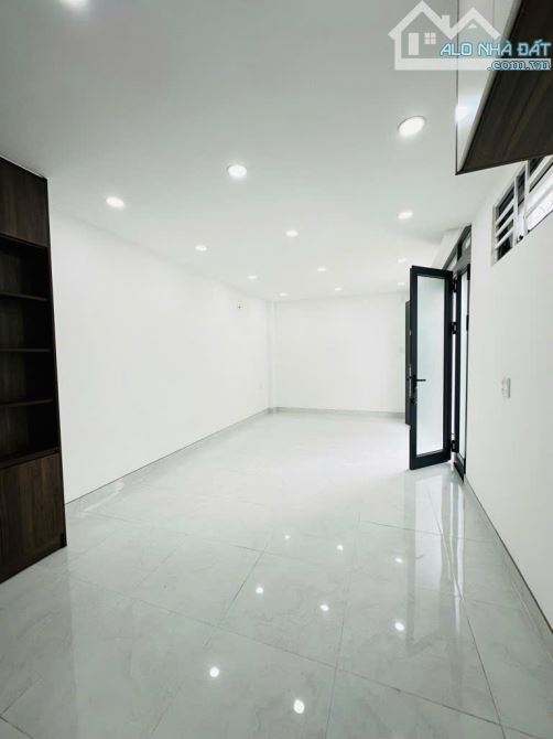 Nhà Bình Thạnh 40m2 Nơ Trang Long 4 Tầng - Hẻm Xe Hơi - An Ninh - 8.6 Tỷ - 5