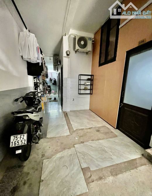 DÃY TRỌ LÊ VĨNH HUY - 140M2 -  3 TẦNG – 2 MẶT TIỀN – NGANG:6,3M – DT: 60 TRIỆU/TH -10.5 T - 5