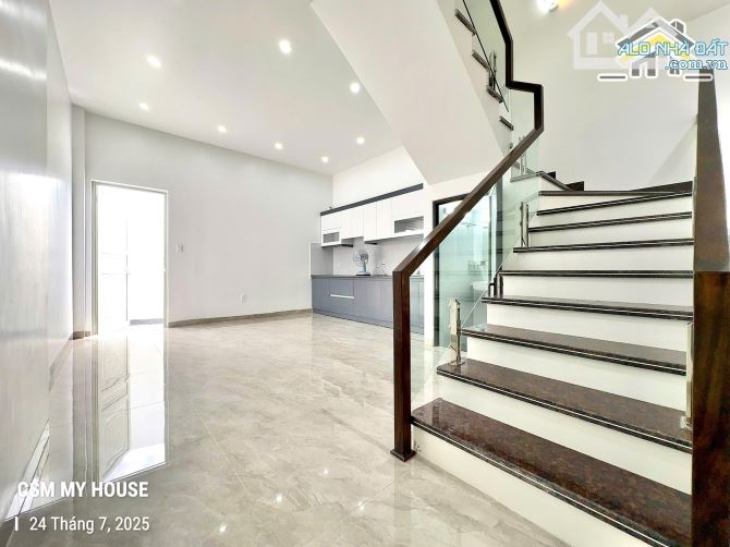 Trung Hành - Rộng mới đẹp - 60m2 - 3 Tỷ 099 - 3 tầng - 5