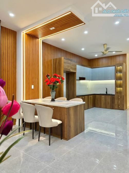 🏡✨  NHÀ CẦN ĐƯỚC - VIEW ĐẸP - THOÁNG MÁT– DIỆN TÍCH RỘNG - 2 TỶ 2 - SHR CHÍNH CHỦ📝🔥 - 5