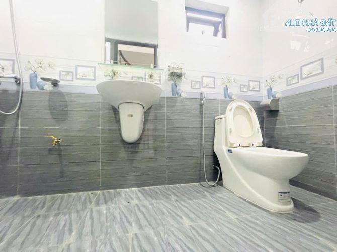 BÁN NHÀ LÔ GÓC, NỞ HẬU TRUNG TÂM CẦU GIẤY - ĐƯỜNG TRẦN THÁI TÔNG - GIÁ 12.3 TỶ - 5