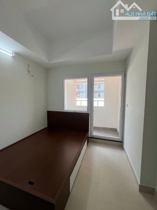 Bán chung cư Nghĩa Đô, Cầu Giấy, 2 ngủ nhà đủ nội thất cơ bản, nhỉnh 3 tỷ hiếm bán - 5