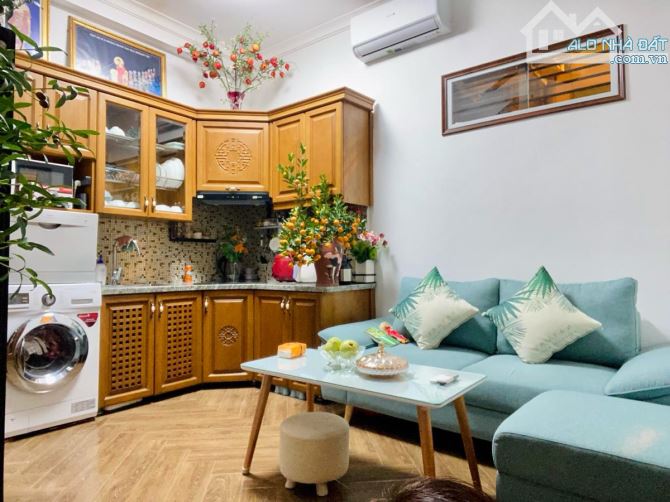 NHÀ ĐẸP LÔ GÓC PHỐ TRẦN KHÁT CHÂN FULL NỘI THẤT CÔNG NĂNG TIỆN ÍCH Ở NGAY. - 5