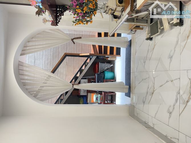 Ô TÔ NGỦ TRONG NHÀ  - 80M2- CHU VĂN AN - BÌNH THẠNH - NHỈNH 9 TỶ - 5
