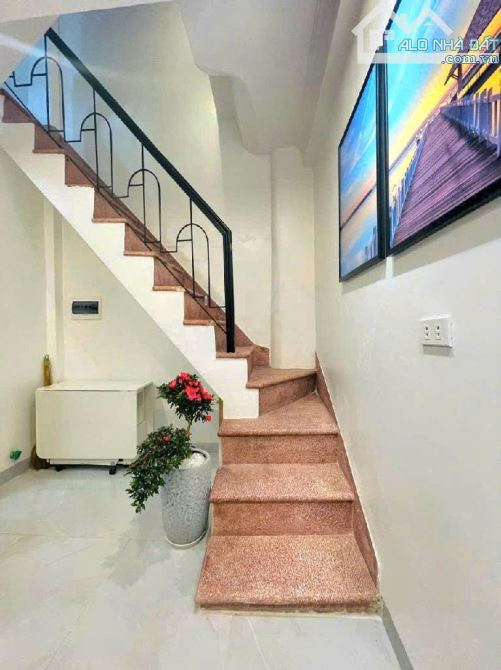 HÀNG SIÊU HIẾM – KIM NGƯU – 3 NGỦ – FULL NỘI THẤT – SỔ RIÊNG HOA HẬU - GIÁ CHỈ 3.7 TỶ