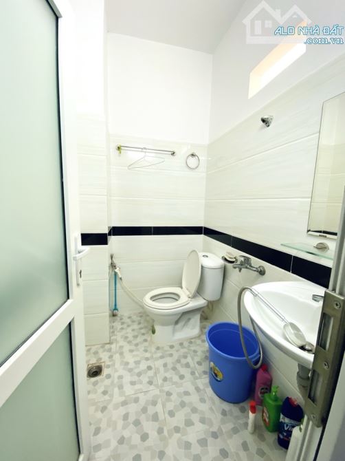 Bán nhà 76m² [4x19]-Q12 Thạnh Lộc 41 Gần Hà Huy Giáp-Hẻm Xe Tải Thông Nhau-Giá 5.1 Tỷ. - 5