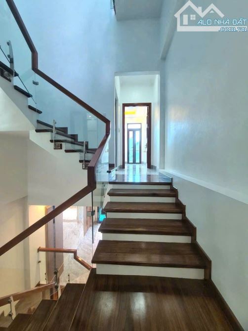 Bán nhà ngõ phố Vũ Hựu, khu Hồ Sươt, ph Lê Thanh Nghị, Tây HP, 47m2, 3 tầng, 3 ngủ, 3 vs - 5