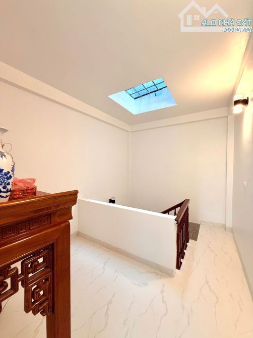 Rẻ nhất Cổ Nhuế - DTSD 35m2 - 5 tầng - full nội thất - Giá 6,5 - 5