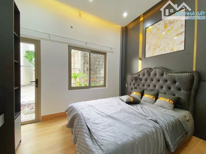 BÁN NHÀ 3 TẦNG MẶT TIỀN HỒ TÙNG MẬU – NGAY BIỂN NGUYỄN TẤT THÀNH – CỰC THOÁNG NHỈNH 11 TỶ - 6