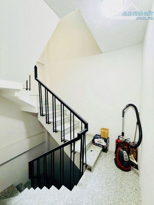 𝙎𝙄Ê𝙐 𝙋𝙃Ẩ𝙈 𝙉𝙃À ĐẸ𝙋 – 𝙑Ị 𝙏𝙍Í ĐẮ𝘾 ĐỊ𝘼 – 𝙋𝙃Â𝙉 𝙇Ô 𝙌𝙐Â𝙉 ĐỘ𝙄 - Ở 𝙎ƯỚ𝙉𝙂 - 6