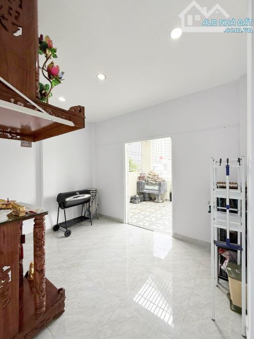 BÁN NHÀ MẶT TIỀN BÌNH TÂN - 4X16M - 4 TẦNG - KHU TÊN LỬA, AEON MAL - 6