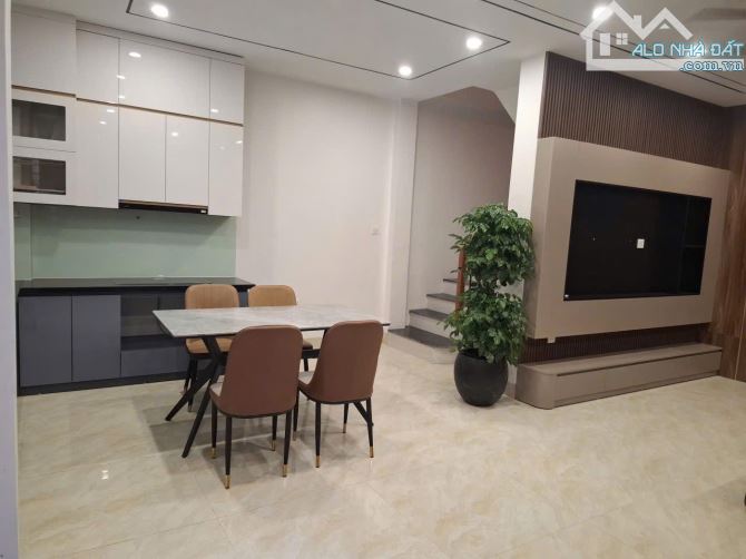 NHÀ MỚI NGUYỄN VĂN LINH, LONG BIÊN – Ô TÔ VÀO NHÀ – FULL NỘI THẤT - 6