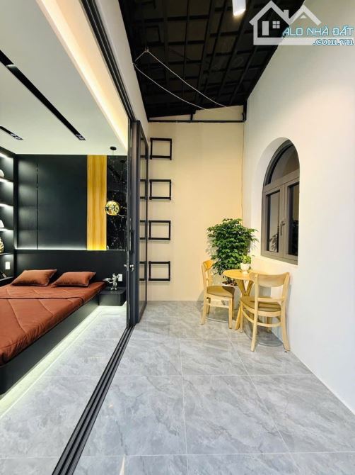 THỐNG NHẤT GÒ VẤP.  3 TẦNG. KHU VIP CAO TẦNG - LÔ GÓC 2MT KO LỘ GIỚI - HẺM XE TẢ - 6