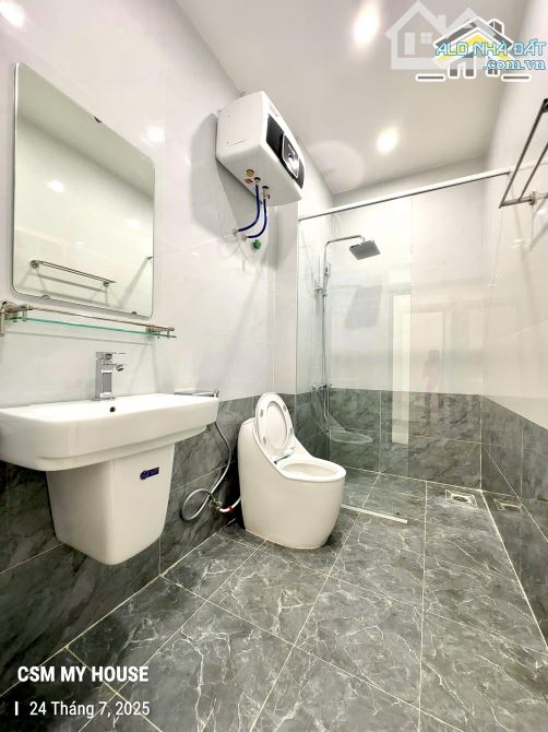 Trung Hành - Rộng mới đẹp - 60m2 - 3 Tỷ 099 - 3 tầng - 6