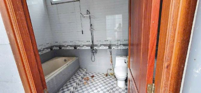 Bán nhà VP Cty mặt tiền Thạnh Lộc vị trí đẹp, 703m2, 3 tầng, ngang lớn 8m, nhỉnh 48tr/m2 - 6