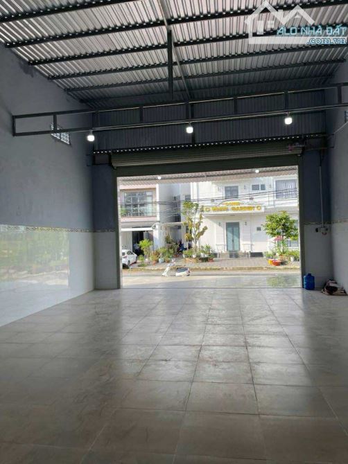 Cho thuê kho 170 m2 Cồn Khương tiện chứa hàng 15 triệu - 6