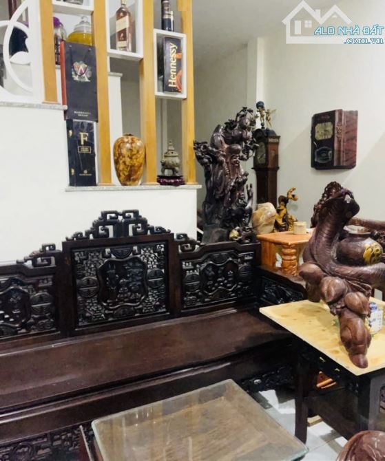 NHÀ 3 TẦNG GIÁ , 5,45 TỶ TRƯỜNG LƯU Q9. - 7
