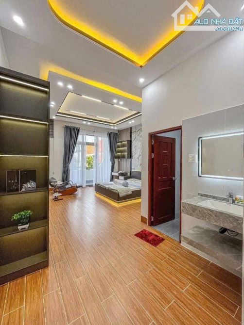 Chủ Bán Gấp Nhà 1 trệt 2 lầu  – GIá Chỉ 3 Tỷ 700 Triệu - 7