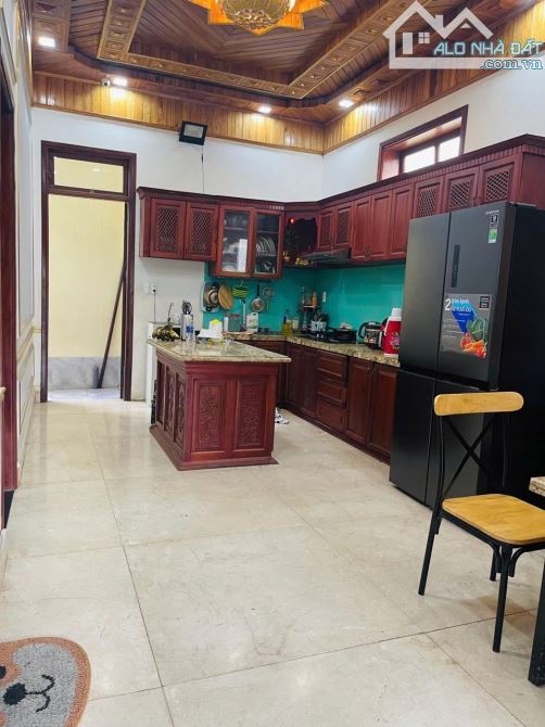 SẬP HẦM_NHÀ 4T_KIỆT 5M_PHAN THANH_DT 15TR/TH_DT 90M2_NGANG 5M_NỞ HẬU_CHỈ 5.9 TỶ - 7
