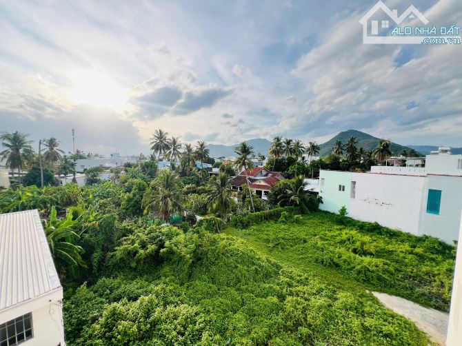Bán nhà mới 3 tầng Phú Nông- Vĩnh Ngọc-Nha Trang nội thất gỗ cực đẹp - 7