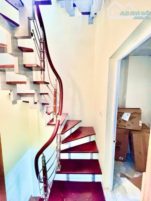🌟NHỈNH 4 TỶ TÔN ĐỨC THẮNG_ĐỐNG ĐA_GẦN PHÔ_ CÁCH Ô TÔ 30M_20M2 4T MT 3,5M Ở NGAY🌟 - 7