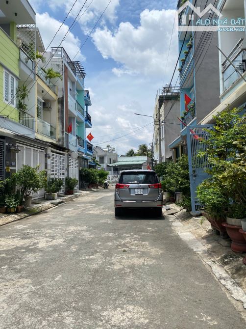 BÁN NHÀ HẺM 6M ĐƯỜNG 21- NGUYỄN XIỂN, 4,3X12M, 3 TẦNG, 5,2 TỶ - 7
