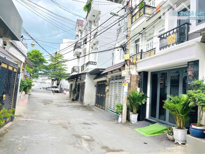 Bán Nhà Đẹp, Thang Máy, Hẻm Xe Hơi Huỳnh Thị Đồng, 80m2, 4 Tầng, Chỉ 9 Tỷ 8, Thị Trấn Nhà - 7