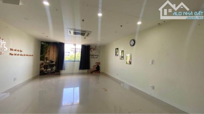🔥🔥🔥Cho thuê SHOPHOUSE 4 tầng THE MANOR CROW Mặt tiền TỐ HỮU TP HUẾ chỉ 20 triệu/tháng - 7