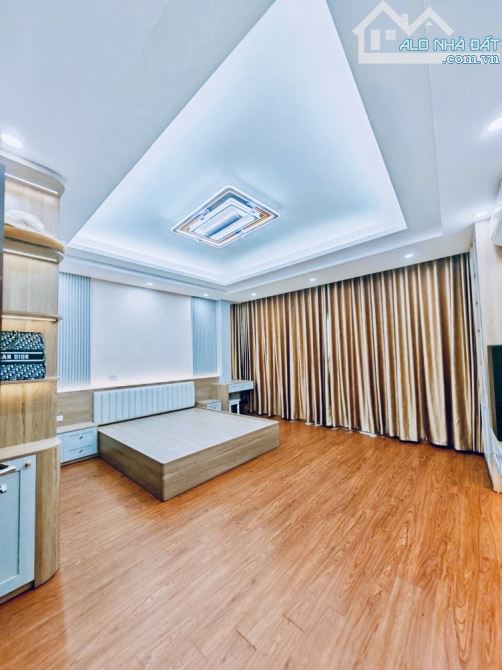 DOÃN KẾ THIỆN - HỒ TÙNG MẬU - 41M - Ô TÔ - LÔ GÓC 3 THOÁNG - 5.2M MT - 6 TẦNG - NGÕ THÔNG - 7