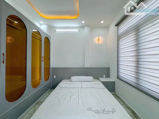 Siêu phẩm hẻm 1056 Huỳnh Tấn Phát, Q7, DT 14,5 x8m, 3 lầu. Giá 7,8 tỷ - 8