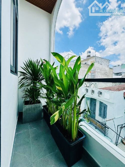 Nhà 4 tầng đẹp, 1/ ngắn, đường số 18, ngay Thống Nhất, tặng full NT cao cấp, chỉ 4,95 tỷ - 8
