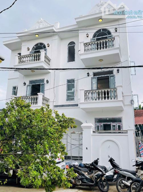 Bán 2 căn Liền Kề nhà 3 Tầng Full Nội thất Thiết kế Tân Cổ Điển - Kiệt Diệu Quang - 8