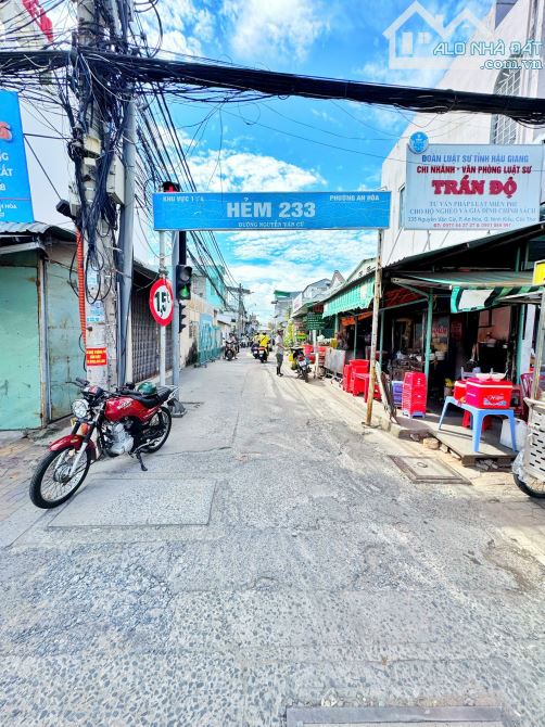 Bán Nhà Trệt Lầu 4PN Hẻm 233 Nguyễn Văn Cừ Cần Thơ - 9