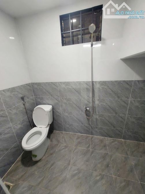 BÁN NHÀ ĐƯỜNG XE HƠI 6M – 70M² (5,7m x 12,3m), 2 TẦNG – KHU PHÂN LÔ ĐƯỜNG CẦU XÂY, QUẬN 9 - 9