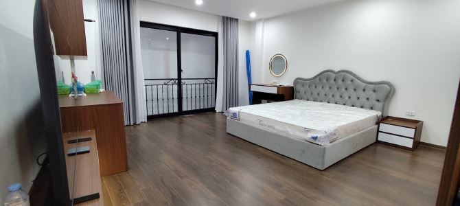 Nhà đẹp 6 tầng thang máy ngõ 279 Đội Cấn, 40m2 gần oto, full nội thất. Giá 11.5 tỷ - 9