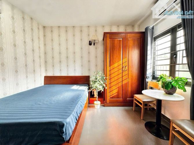 Bán tòa nhà CHDV khu vực trung tâm doanh thu 100tr/th - 9